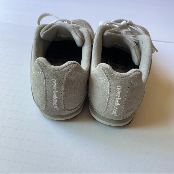 New Balance 442 gray sneakers - Picture 3 of 4